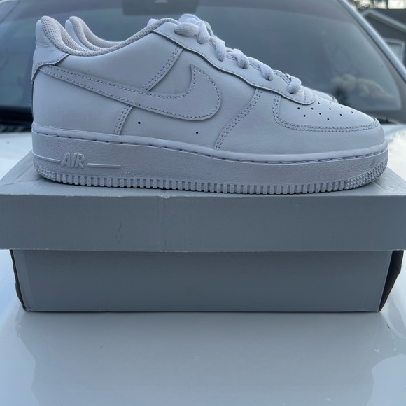 Nike  AF-1 (GS) - Picture 3 of 10
